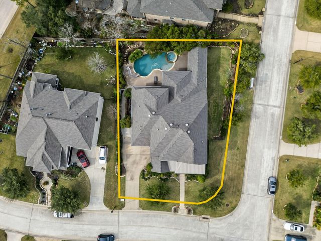 6702 Auburn Sands Drive, Spring, TX 77389