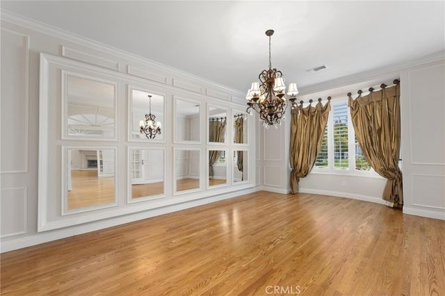 5512 Villawood, Calabasas, CA 91302