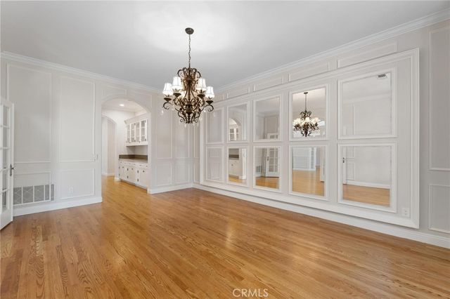 5512 Villawood, Calabasas, CA 91302