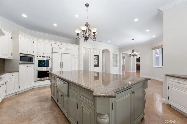 5512 Villawood, Calabasas, CA 91302