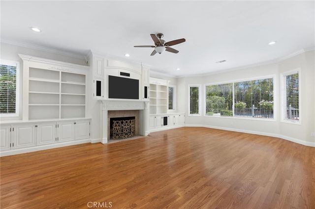 5512 Villawood, Calabasas, CA 91302