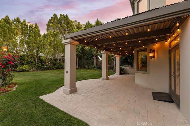 5512 Villawood, Calabasas, CA 91302