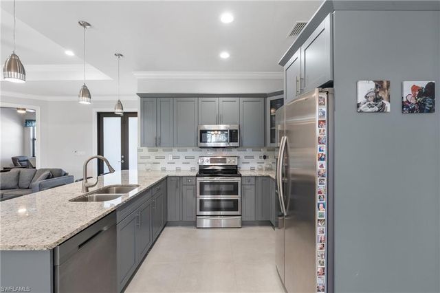 3630 70th AVE NE, Naples, FL 34120