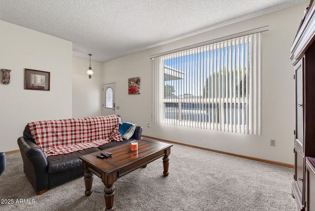 11034 W CRESTBROOK Drive, Sun City, AZ 85351