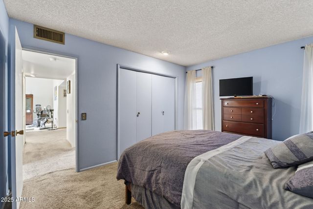 11034 W CRESTBROOK Drive, Sun City, AZ 85351