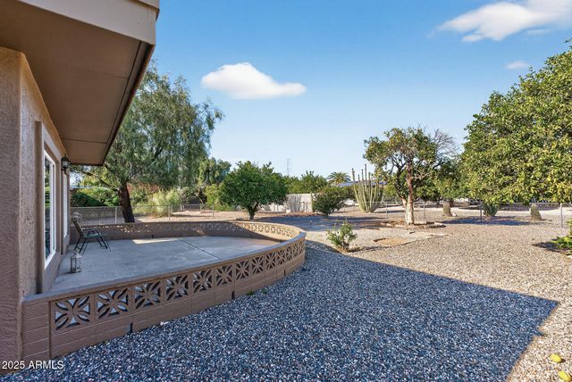 11034 W CRESTBROOK Drive, Sun City, AZ 85351