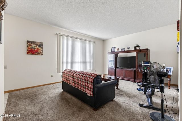 11034 W CRESTBROOK Drive, Sun City, AZ 85351