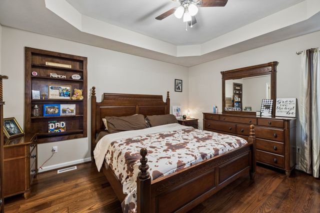 2075 Nikki Dr, Springfield, TN 37172