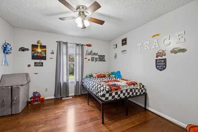 2075 Nikki Dr, Springfield, TN 37172