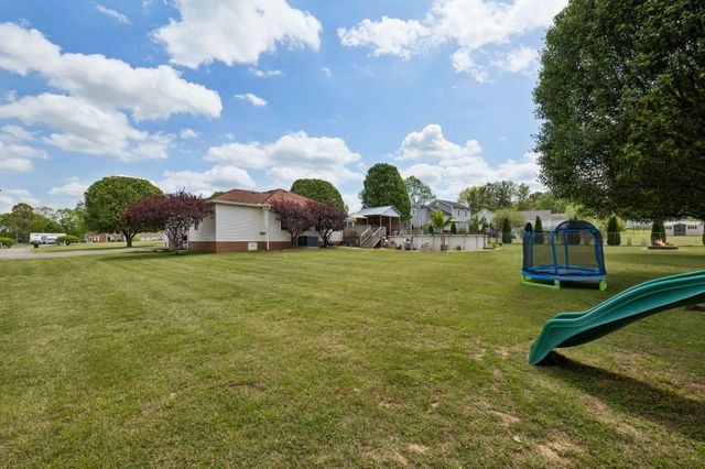 2075 Nikki Dr, Springfield, TN 37172