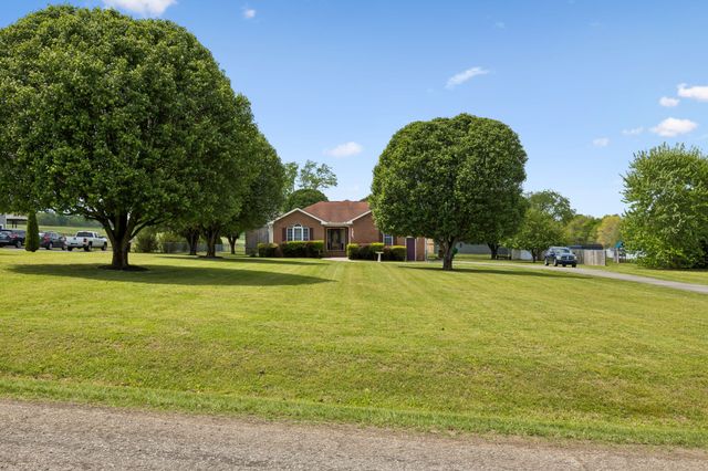 2075 Nikki Dr, Springfield, TN 37172