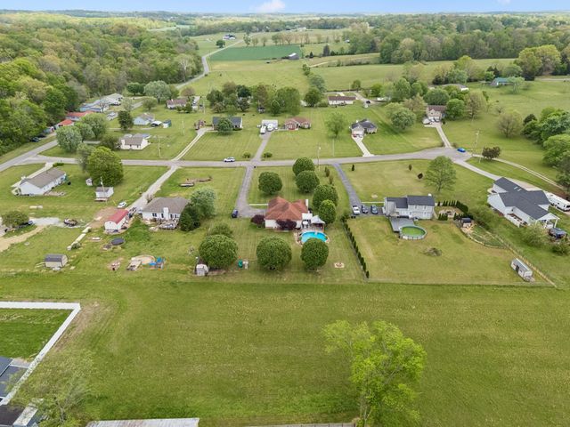 2075 Nikki Dr, Springfield, TN 37172