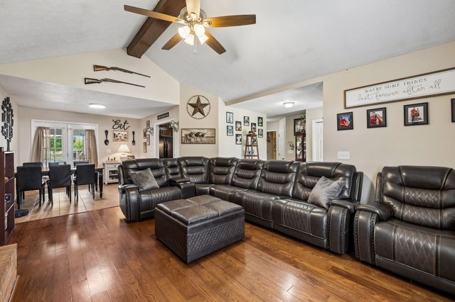 2075 Nikki Dr, Springfield, TN 37172