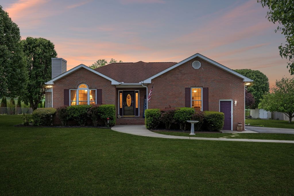 2075 Nikki Dr, Springfield, TN 37172