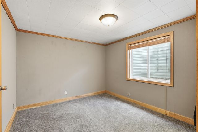 1781 Flower Street, Waterloo, IA 50701