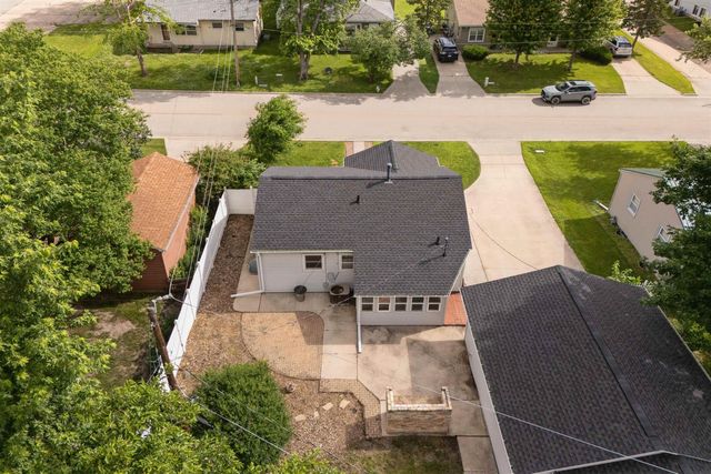 1781 Flower Street, Waterloo, IA 50701