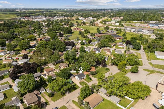 1781 Flower Street, Waterloo, IA 50701