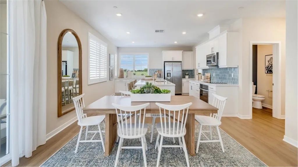 2587 E Lincoln Paseo, Ontario, CA 91762