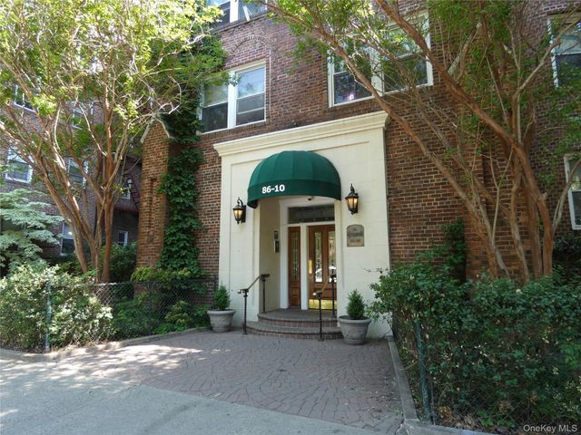 86-10 34th Avenue 613, Jackson Heights, NY 11372