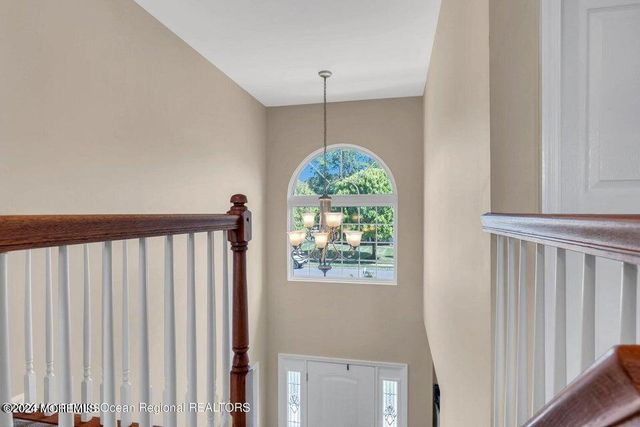 10 Judy Road, Eatontown, NJ 07724