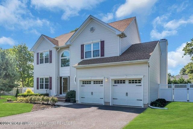 10 Judy Road, Eatontown, NJ 07724