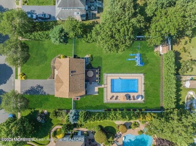 10 Judy Road, Eatontown, NJ 07724