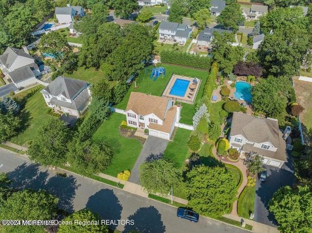 10 Judy Road, Eatontown, NJ 07724