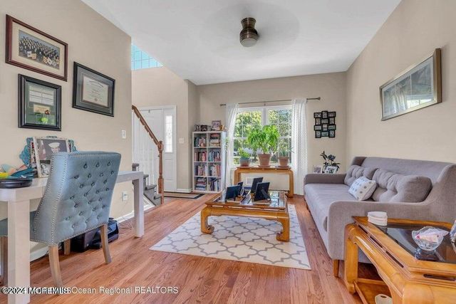 10 Judy Road, Eatontown, NJ 07724