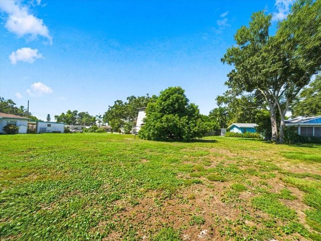2242 CASA VISTA DRIVE, Palm Harbor, FL 34683