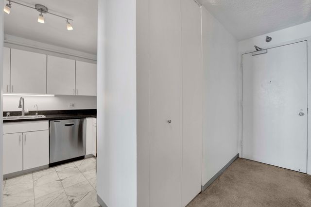 474 N Lake Shore Drive 2304, Chicago, IL 60611