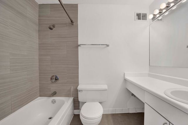 474 N Lake Shore Drive 2304, Chicago, IL 60611