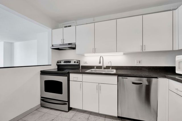 474 N Lake Shore Drive 2304, Chicago, IL 60611