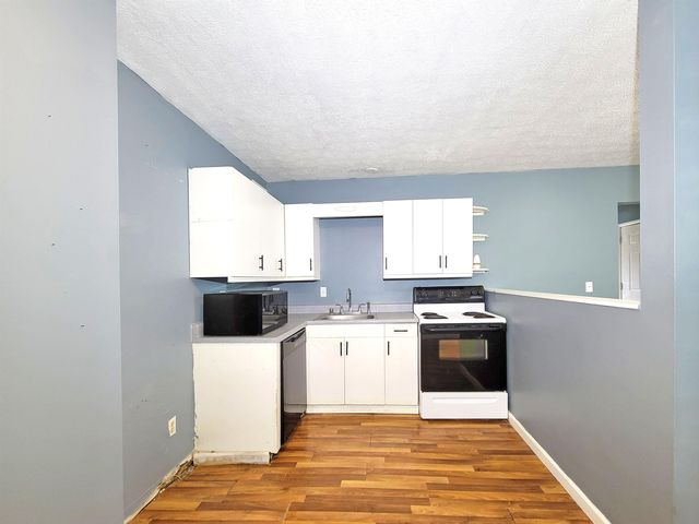 10 2nd North St, Barboursville, WV 25504