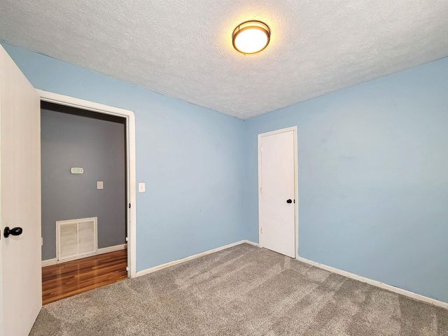 10 2nd North St, Barboursville, WV 25504