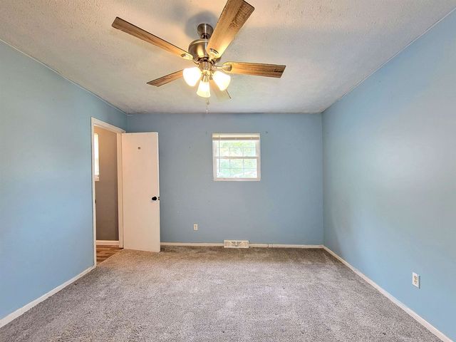 10 2nd North St, Barboursville, WV 25504