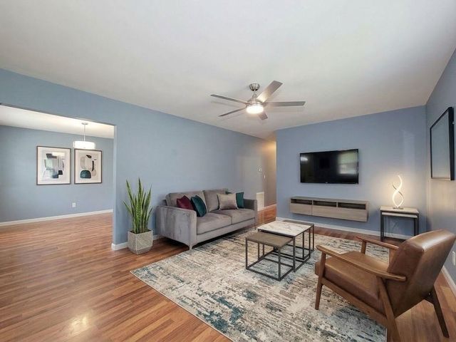 10 2nd North St, Barboursville, WV 25504