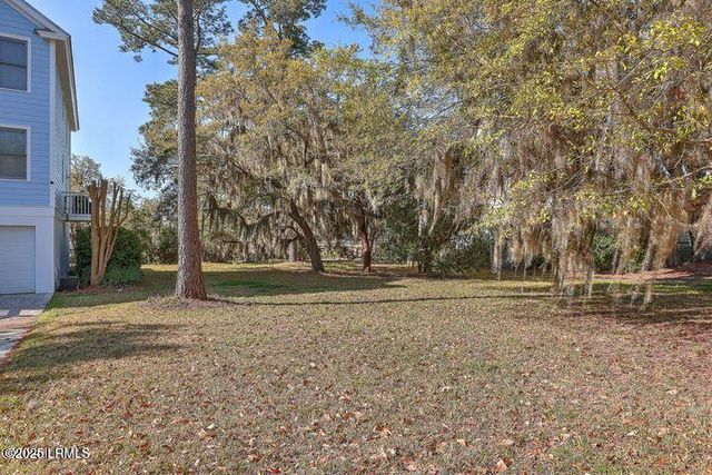 41 Petigru Drive, Beaufort, SC 29902