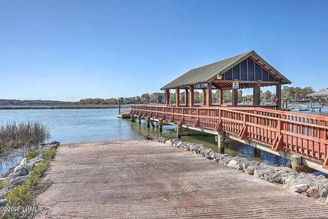 41 Petigru Drive, Beaufort, SC 29902