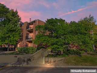 815 Leicester Road 217, Elk Grove Village, IL 60007