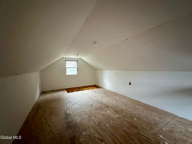 17 Mohican Terrace, Hudson Falls, NY 12839