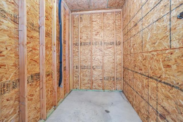 16850 Glenheath, Montgomery, TX 77316