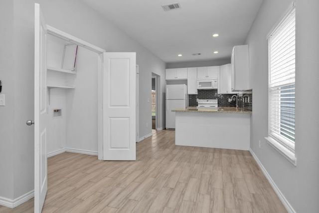 16850 Glenheath, Montgomery, TX 77316