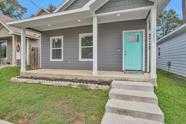 16850 Glenheath, Montgomery, TX 77316