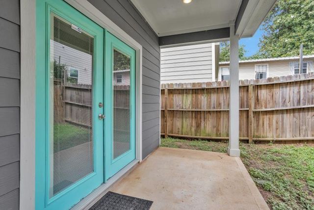 16850 Glenheath, Montgomery, TX 77316