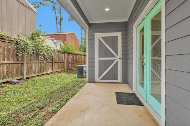 16850 Glenheath, Montgomery, TX 77316