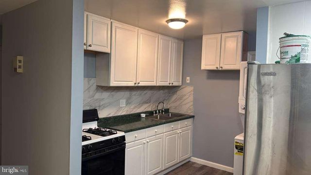 3007 ELMWOOD DR, Alexandria, VA 22303