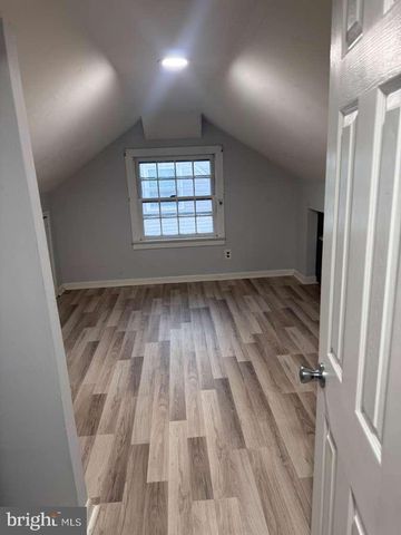 3007 ELMWOOD DR, Alexandria, VA 22303