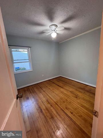 3007 ELMWOOD DR, Alexandria, VA 22303