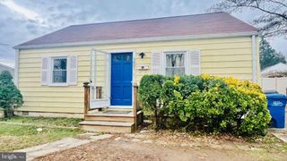 3007 ELMWOOD DR, Alexandria, VA 22303