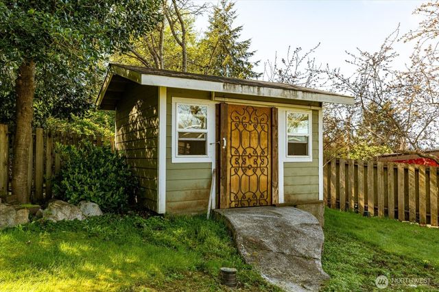 5443 Pleasant View Lane, Freeland, WA 98249